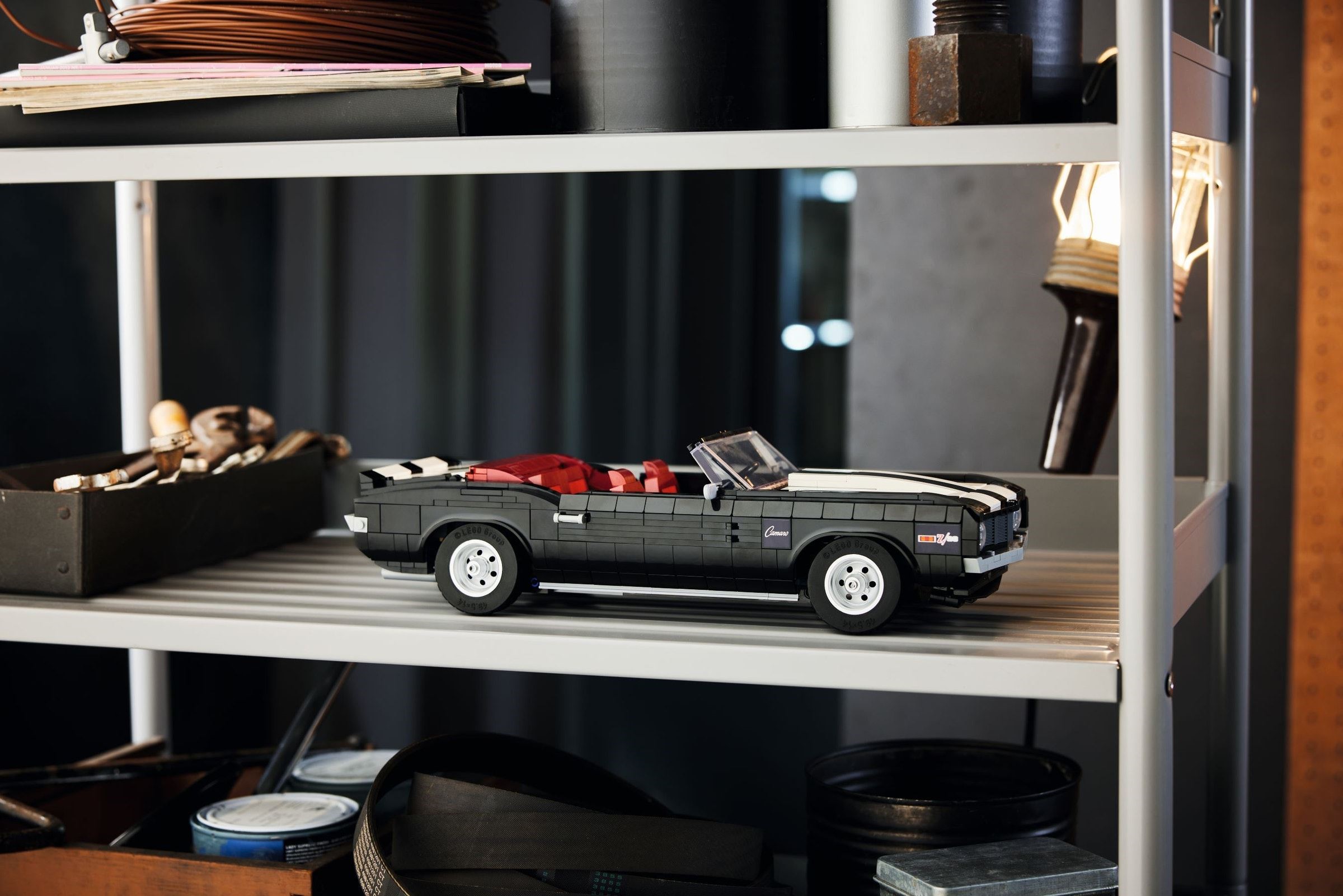 Конструктор LEGO Icons 10304 608 дет. - фото 3