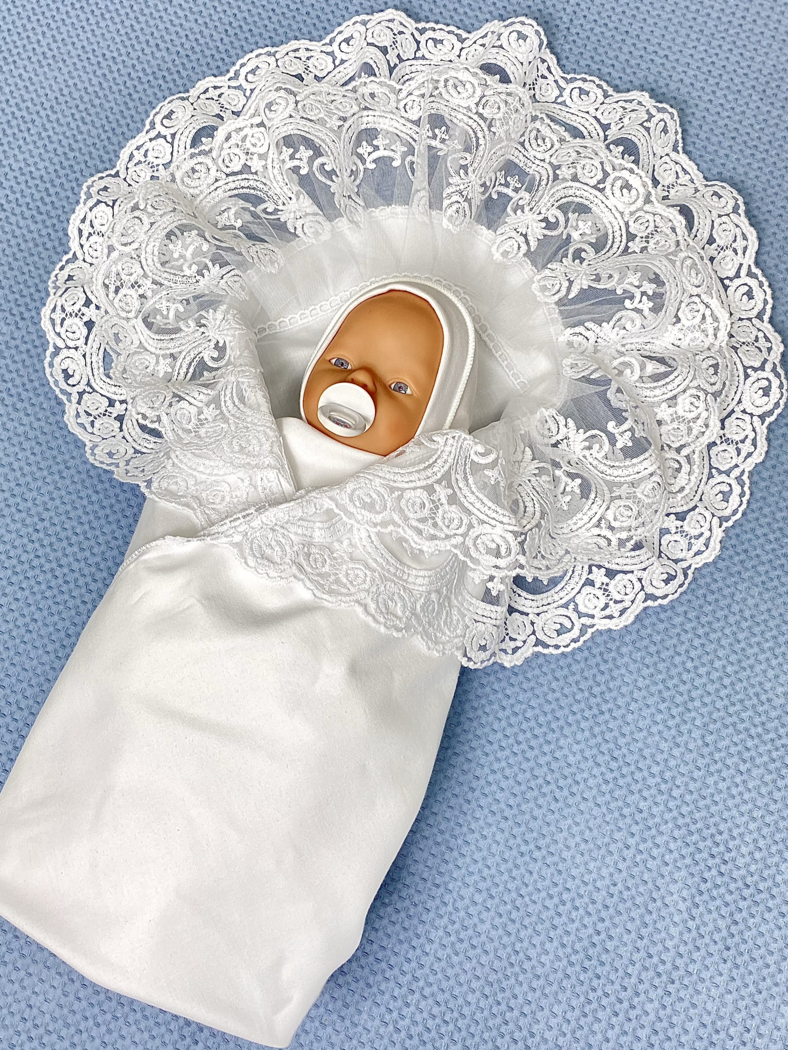 Конверт на выписку Делоникс Пеленка уголок с кружевом белый - фото 14