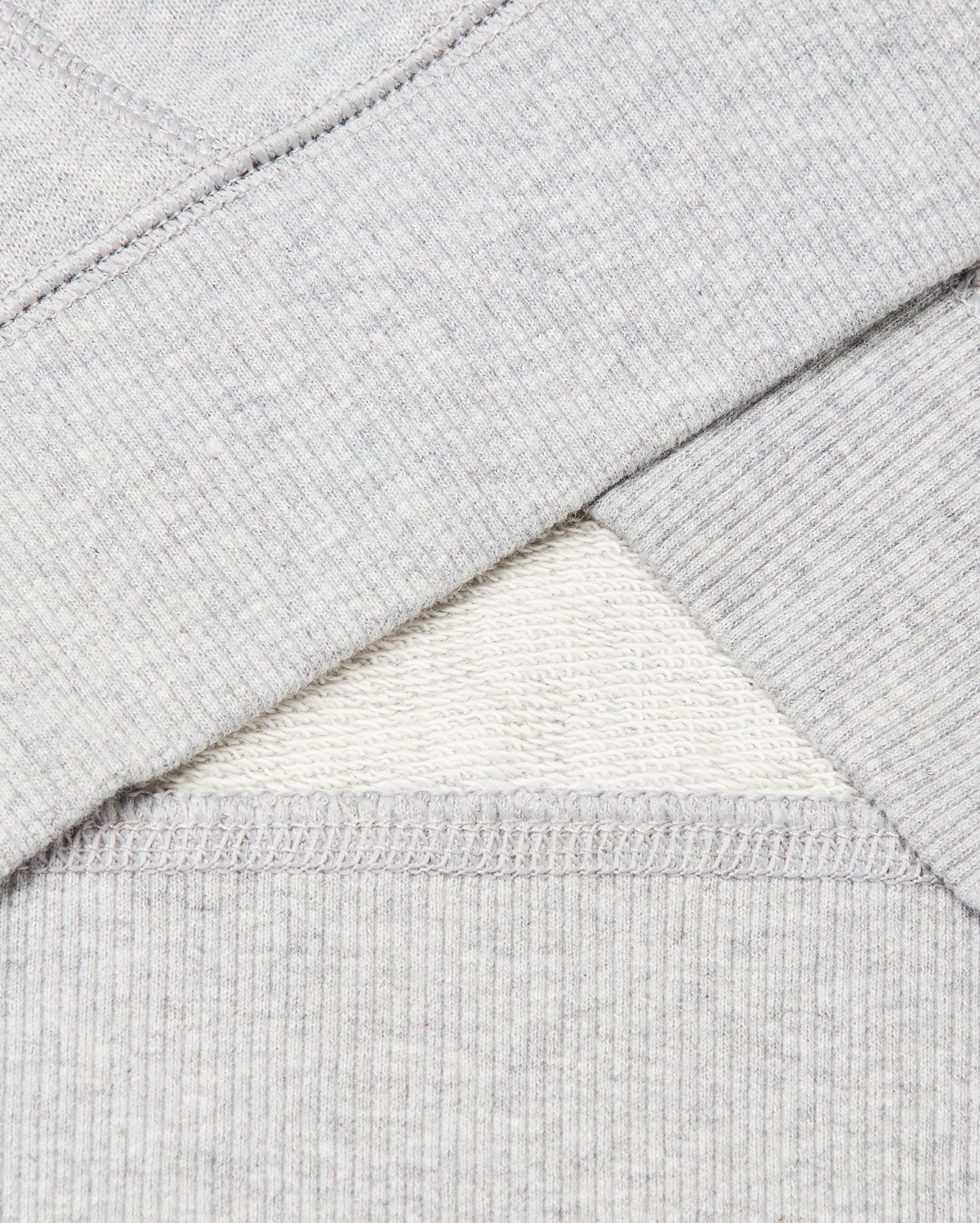 Толстовка United Colors of Benetton 25A_3J68C501B_501 - фото 3