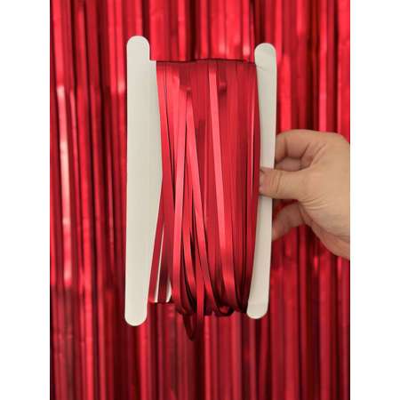 Дождик для фотозоны ZHIYU MENG матовый красный 2х1м 4 штуки