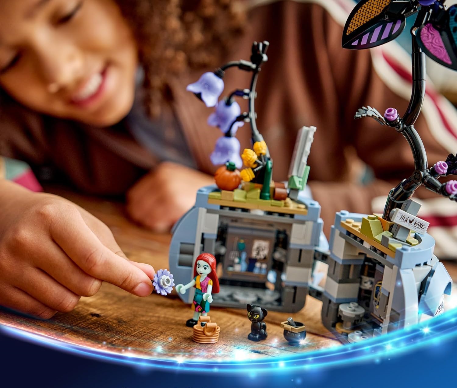 Конструктор LEGO Ideas Цветочный горшок Салли 346 дет. - фото 5