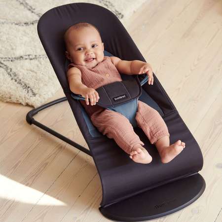 Кресло-шезлонг BabyBjorn Balance Soft (черно-серый)
