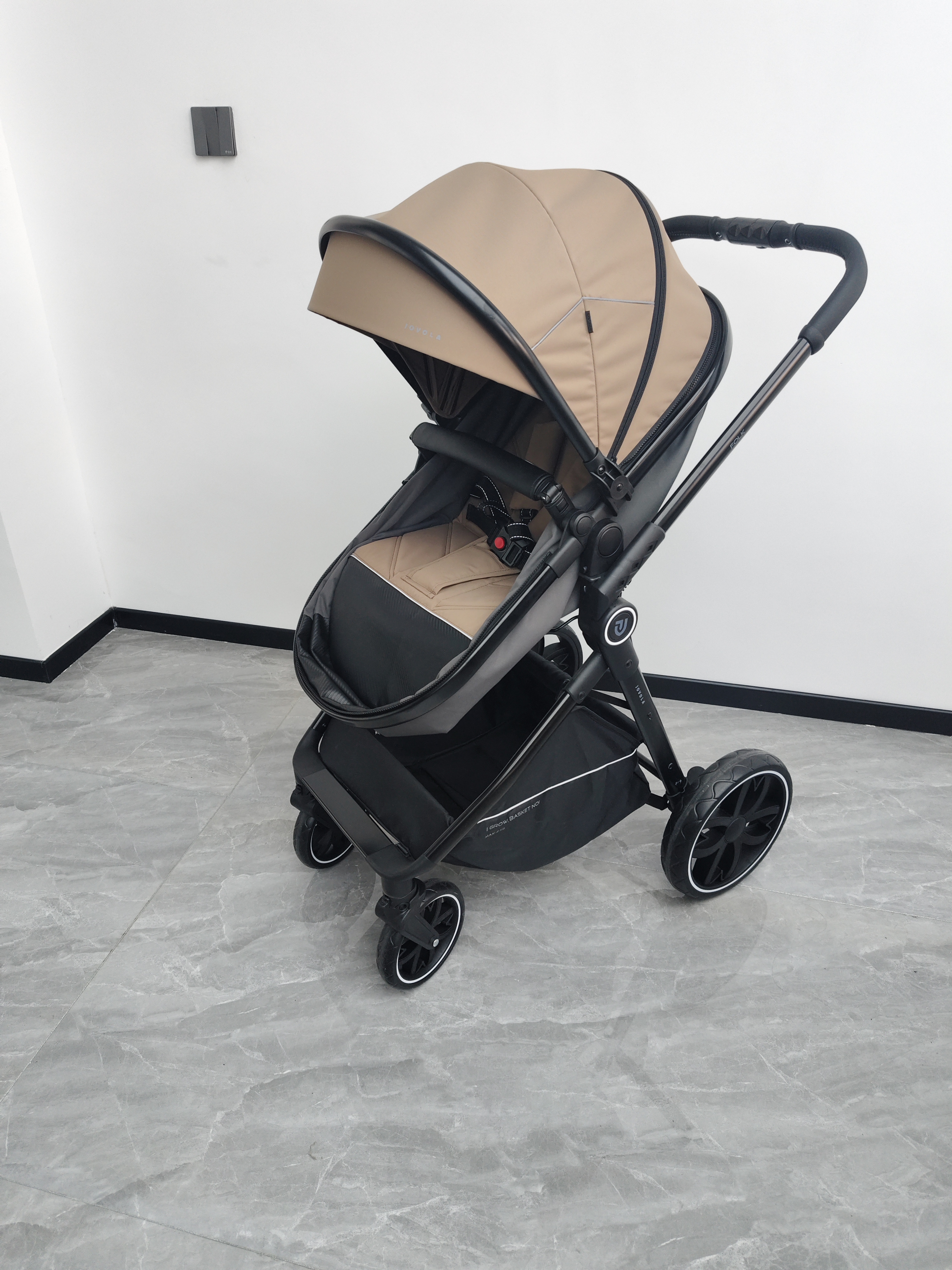 Коляска трансформер JOVOLA Folk 2в1 темно-бежевый - фото 2