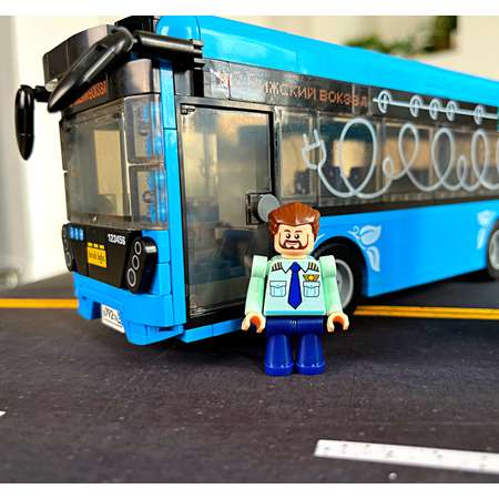 Конструктор brick labs Электробус 440 дет.