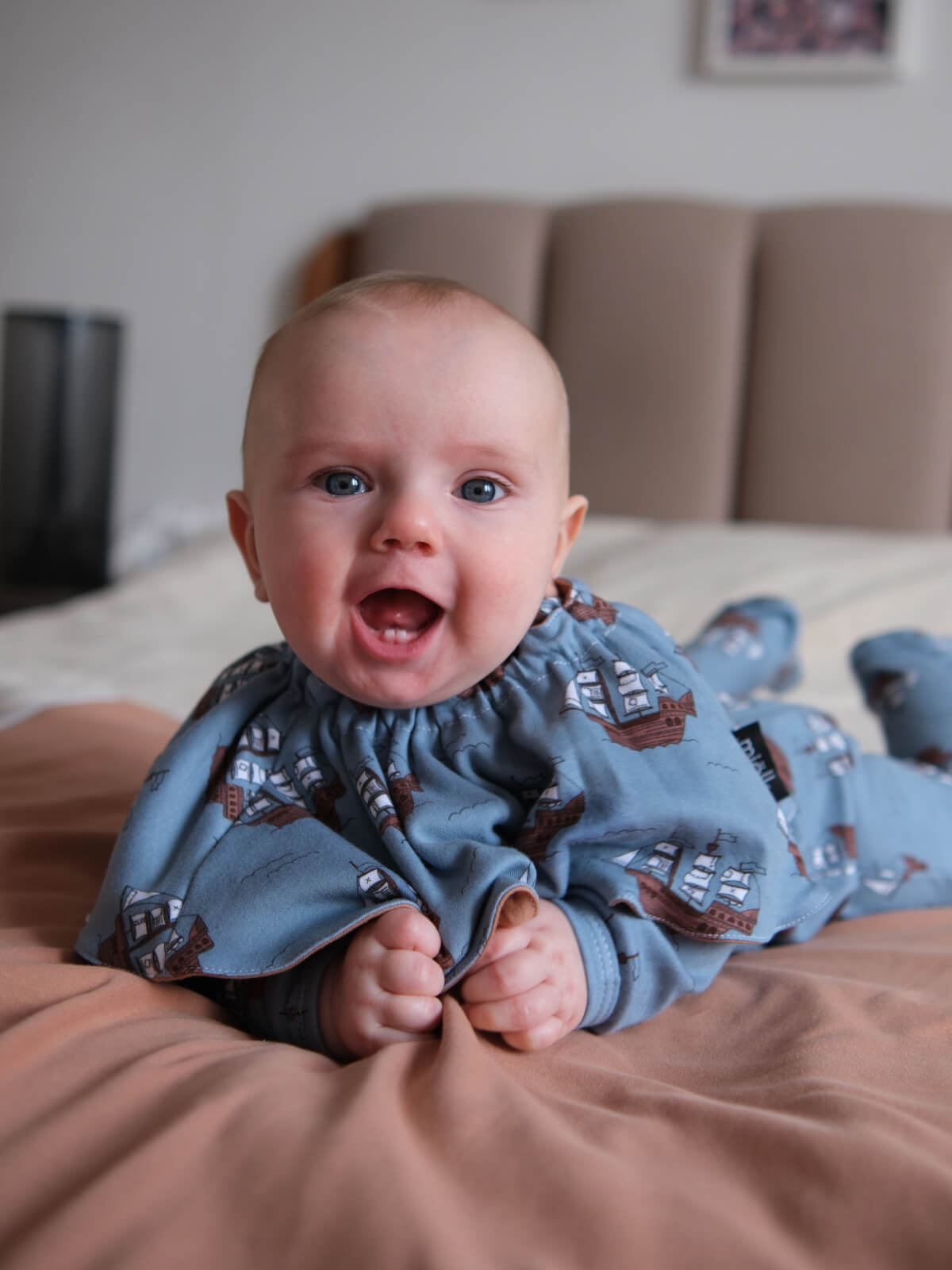 Нагрудник Mjolk текстиль - фото 3