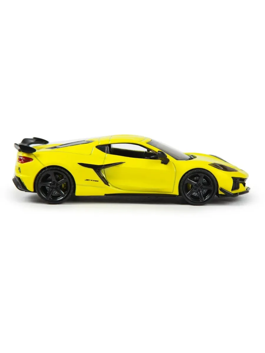 Автомобиль Hot Wheels Premium 1:43 '23 Corvette Z06 1:43 120571 - фото 3