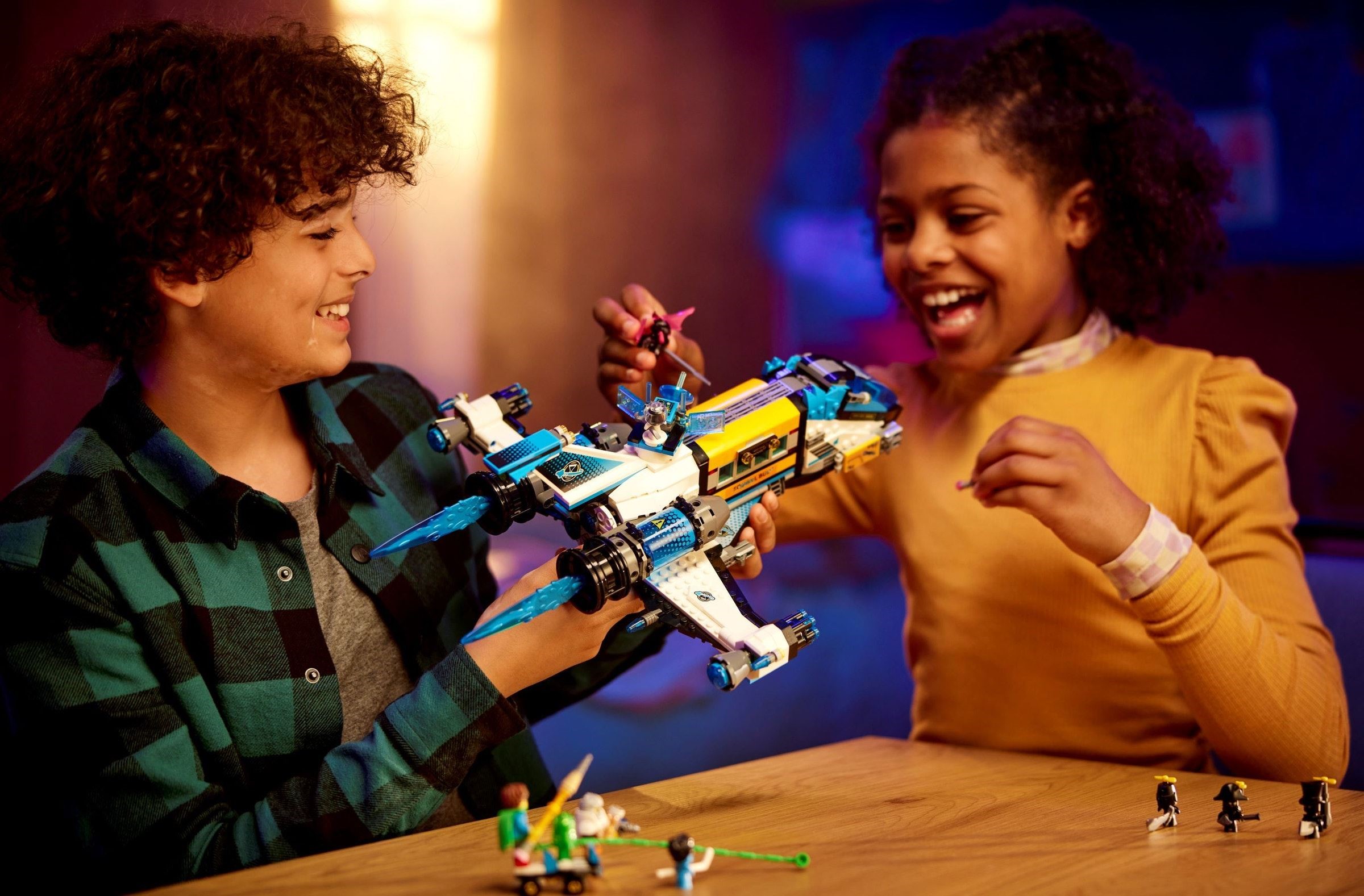 Конструктор LEGO City 71460 878 дет. - фото 3