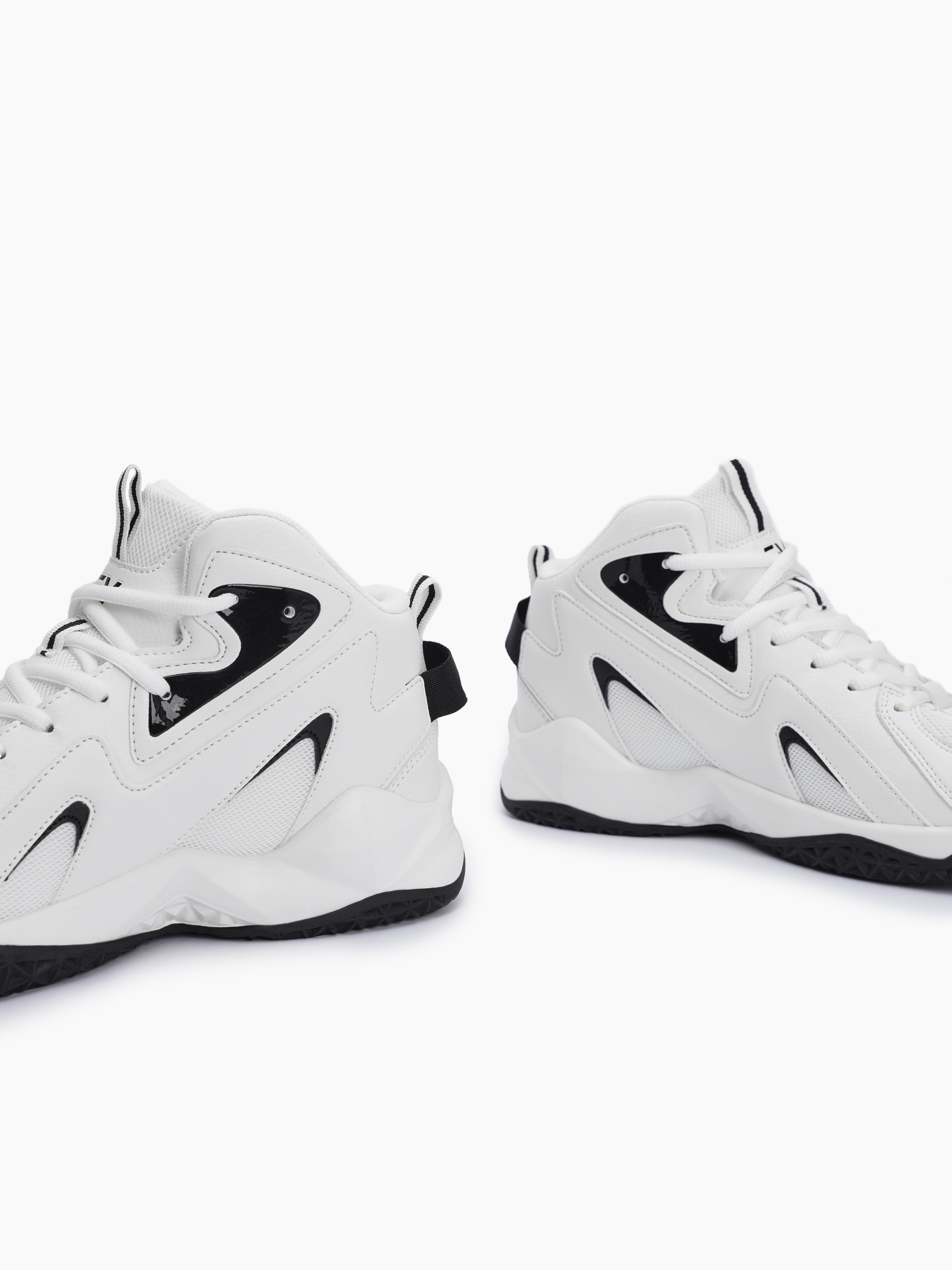 Кроссовки FN FN5011001-103 - фото 18