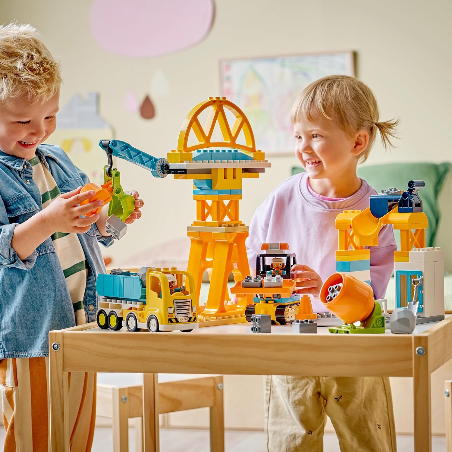 Конструктор LEGO DUPLO Строительная площадка 3в1 84 дет. - фото 6