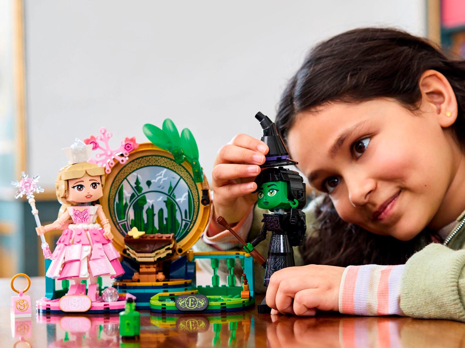 Конструктор LEGO Disney Princess Эльфаба и Глинда блочный - фото 8