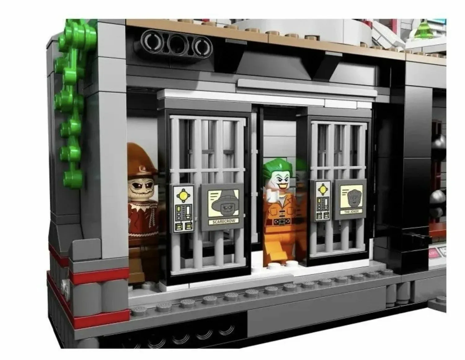 Конструктор LEGO Marvel Super Heroes 10937 1585 дет. - фото 5