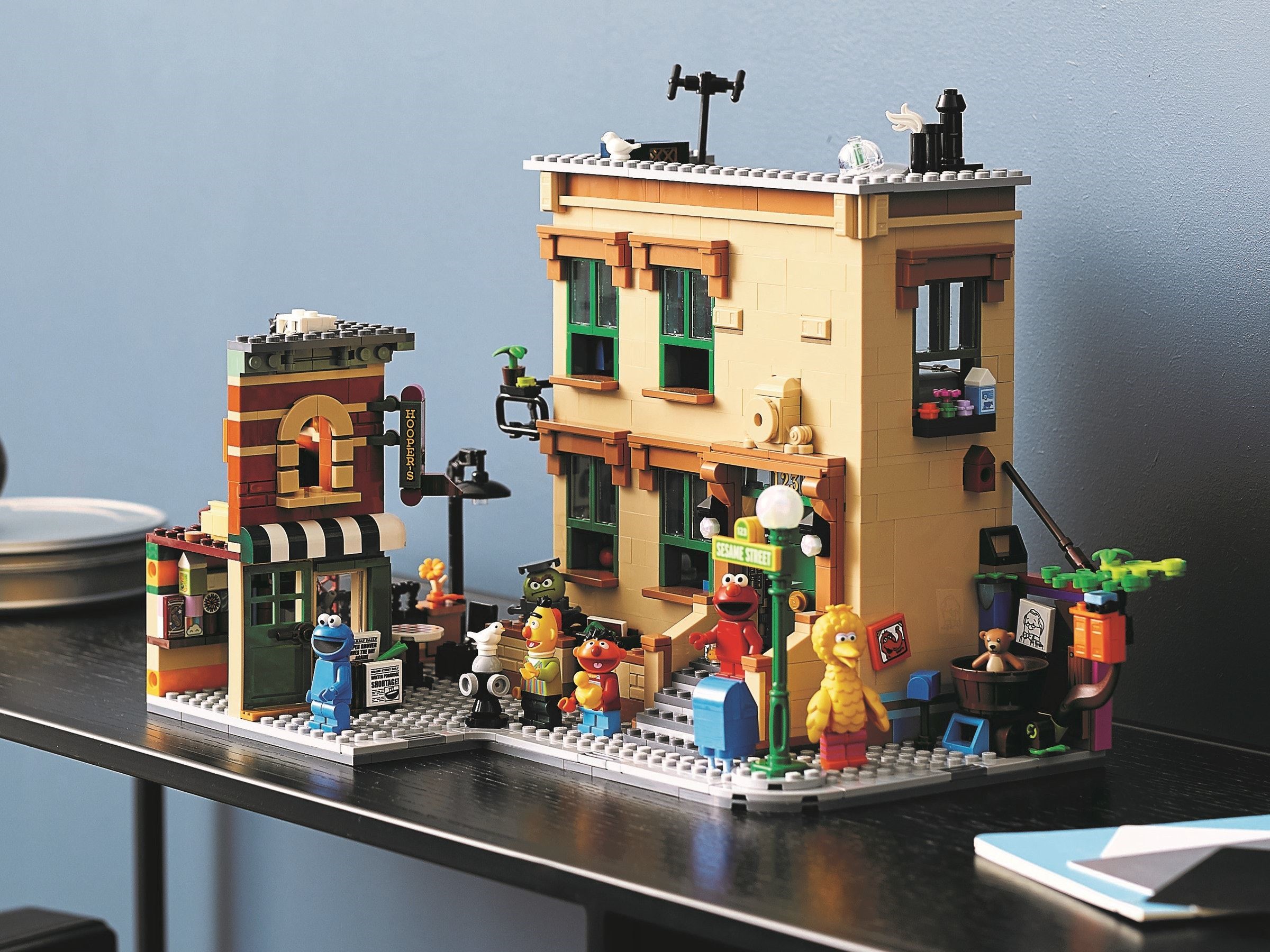 Конструктор LEGO Ideas 21324 1367 дет. - фото 8