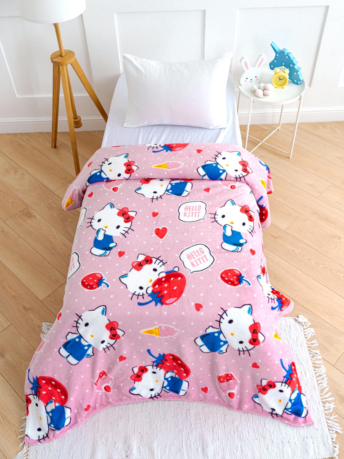 Плед детский Павлинка Аэро Софт Hello Kitty Клубнички р. 150*200 - фото 13