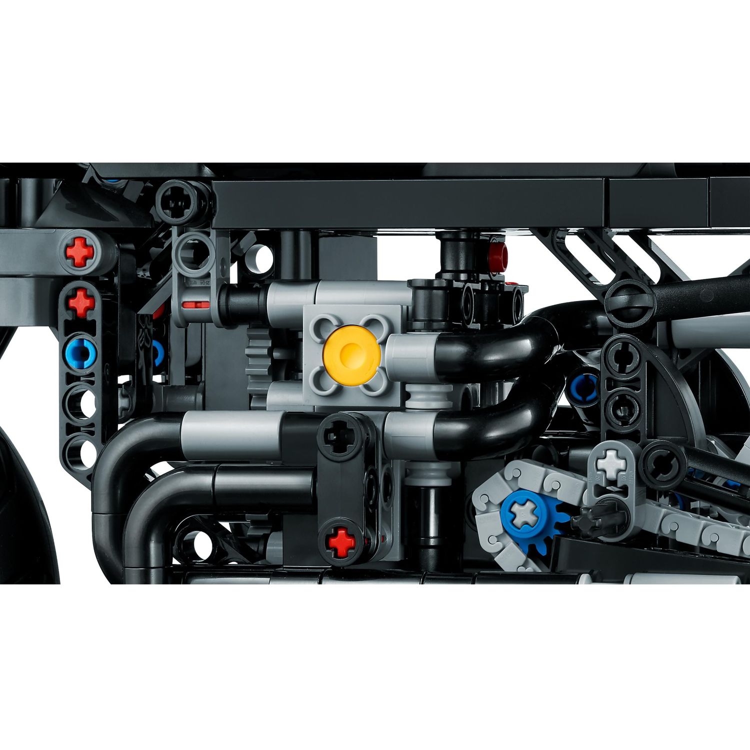 Конструктор LEGO Technic The Batman Batcycle 641 дет. - фото 6