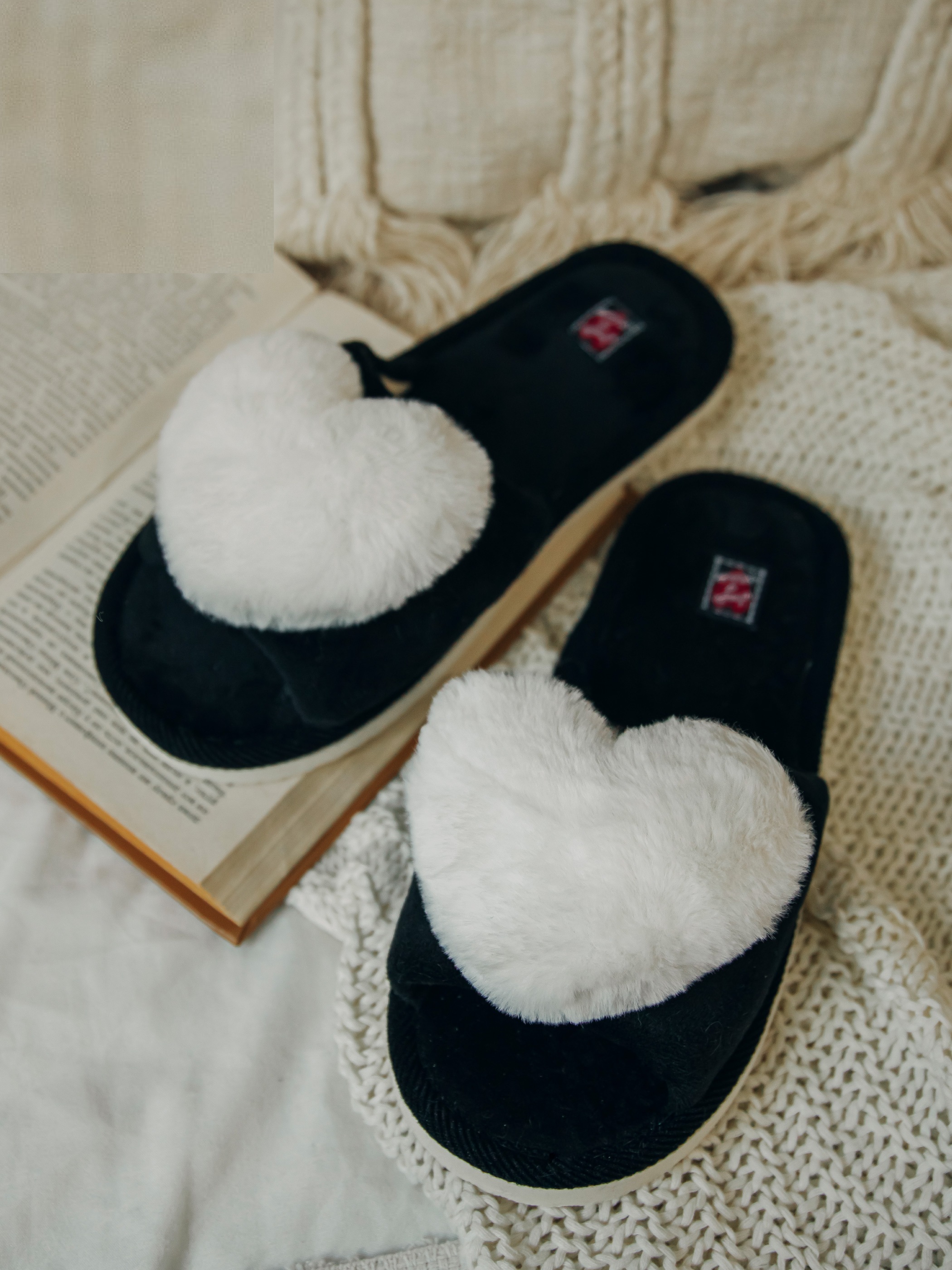 Тапочки SMILE of MILADY А-78-010-01 отк. - фото 1