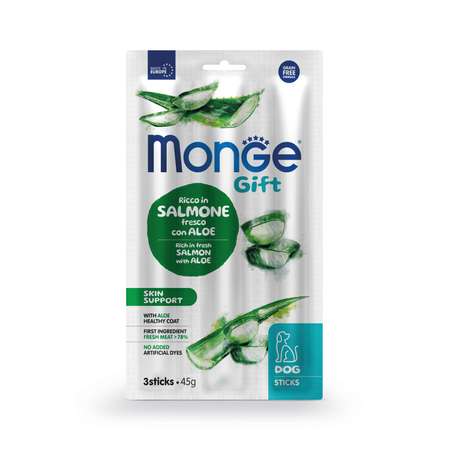 Лакомство для собак Monge Gift 45г Skin support Мягкие палочки со свежим лососем алоэ вера и дрожжами