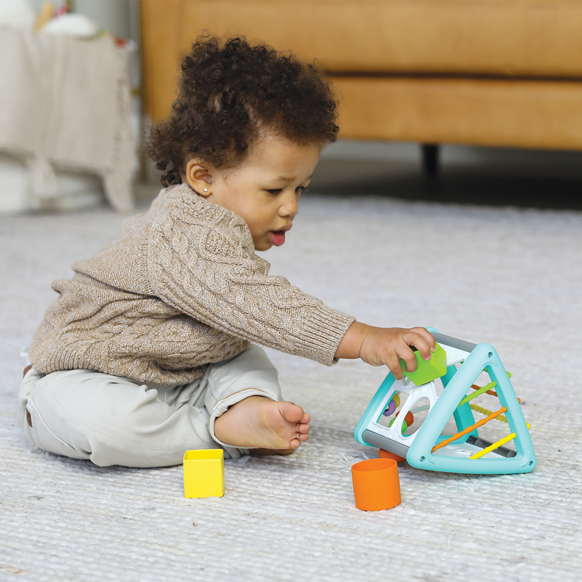 Игрушка INFANTINO сортер Треугольник - фото 20