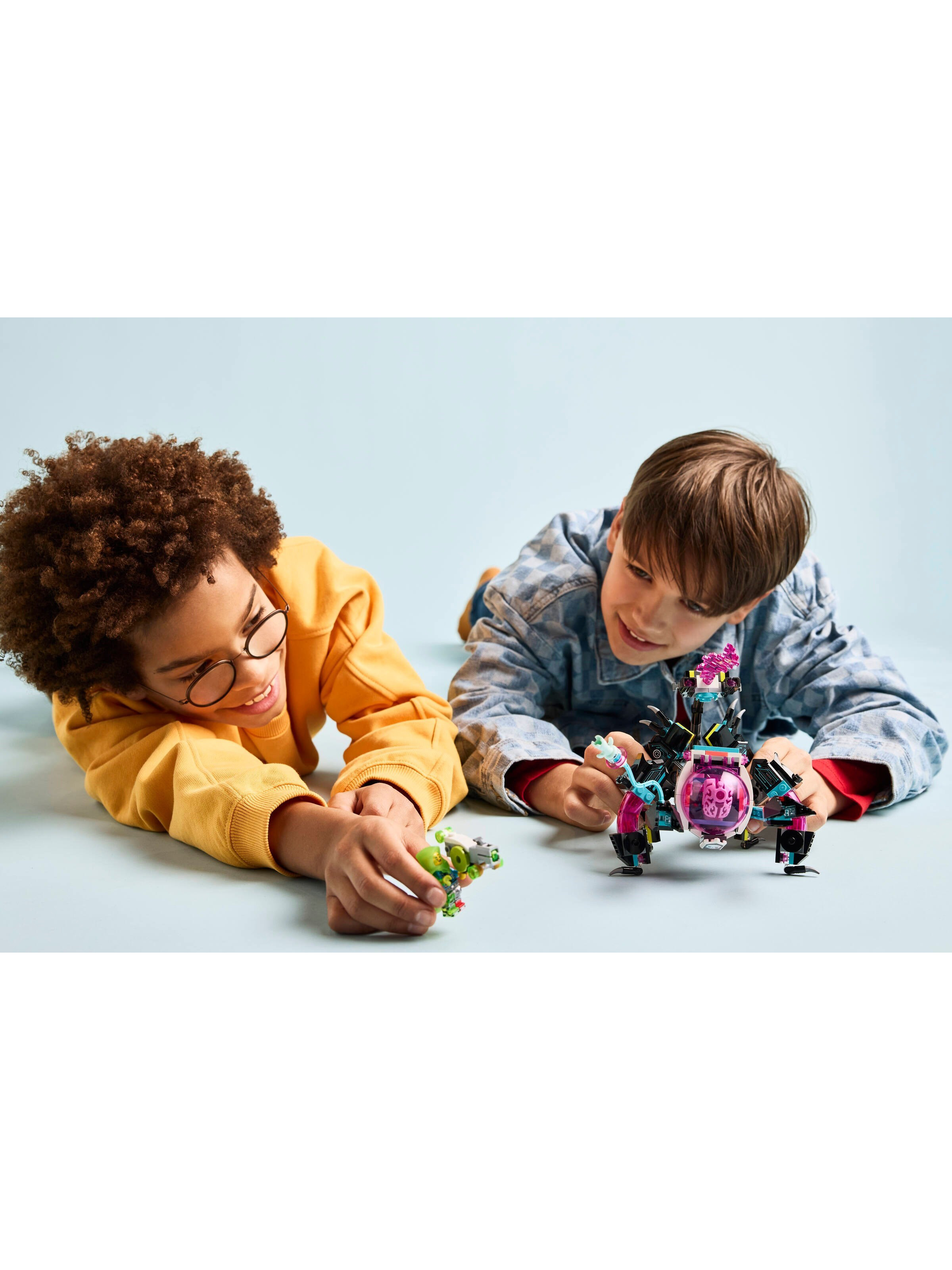 Конструктор LEGO DREAMZzz Матео против Кибермозга 368 дет. - фото 9