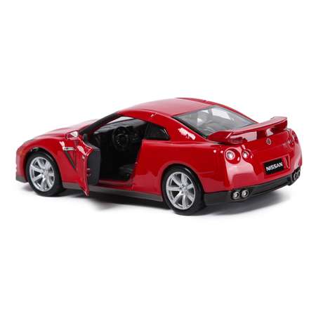 Автомобиль BBurago Nissan 1:32