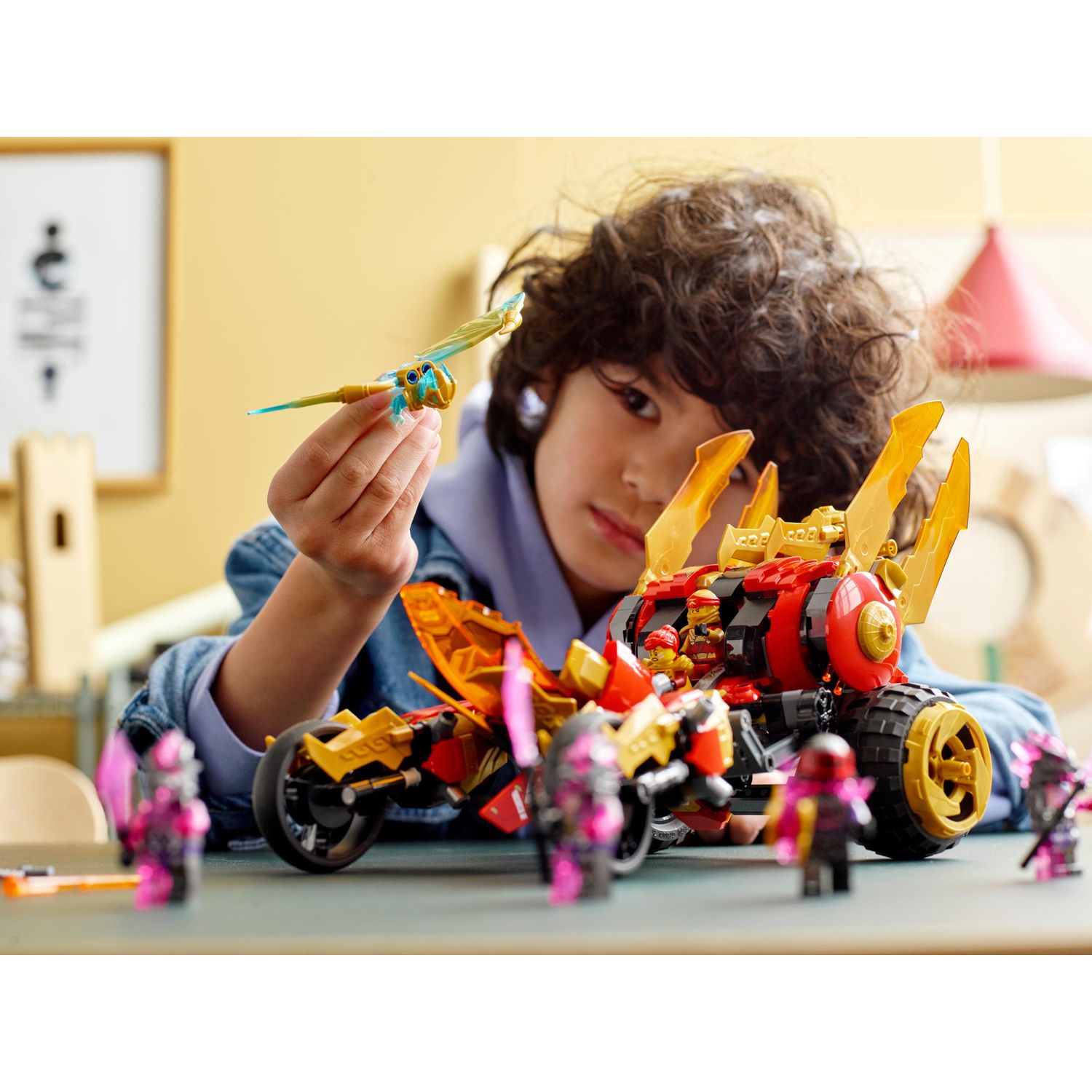 Конструктор LEGO NINJAGO Багги Кая Золотой дракон 624 дет. - фото 7