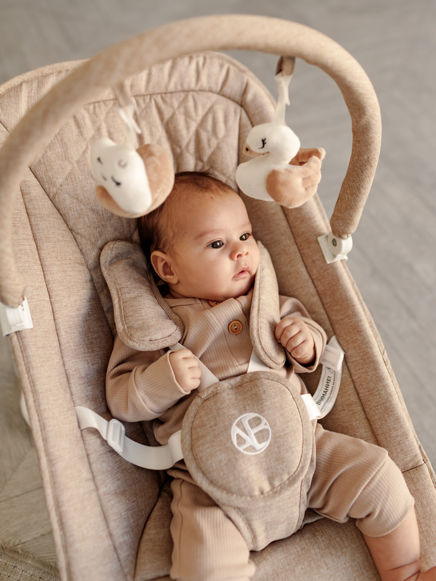 Электронные качели бежевый Amarobaby HAPPY SWING - фото 25