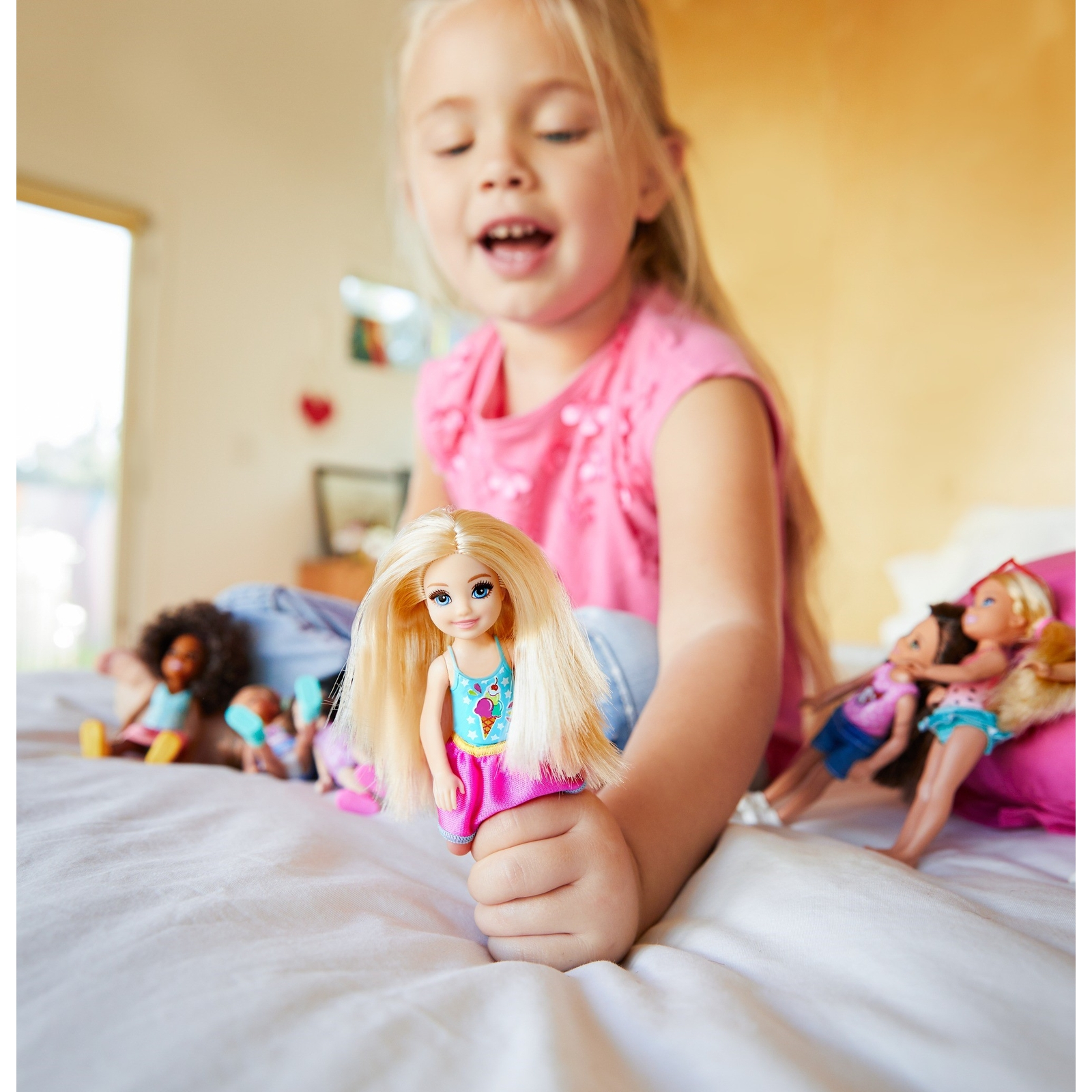 Кукла модельная Barbie DWJ33 - фото 7