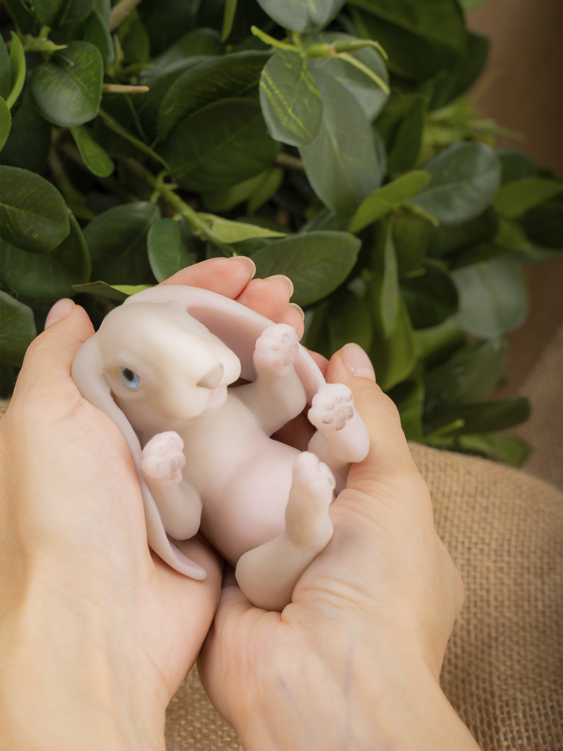 Кукла мини Magic Manufactory Magic history Зайчонок серый высота 15 см 4631169404154 - фото 19