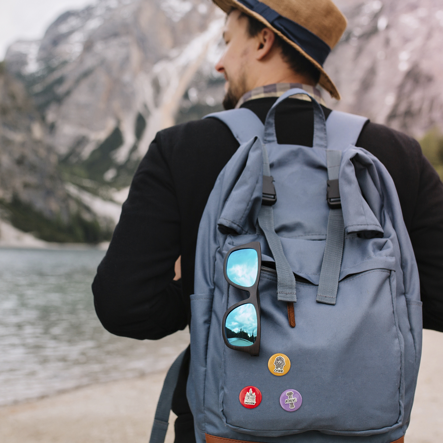 Набор закатных значков Символик Прицепляйки Люблю путешествовать - фото 2