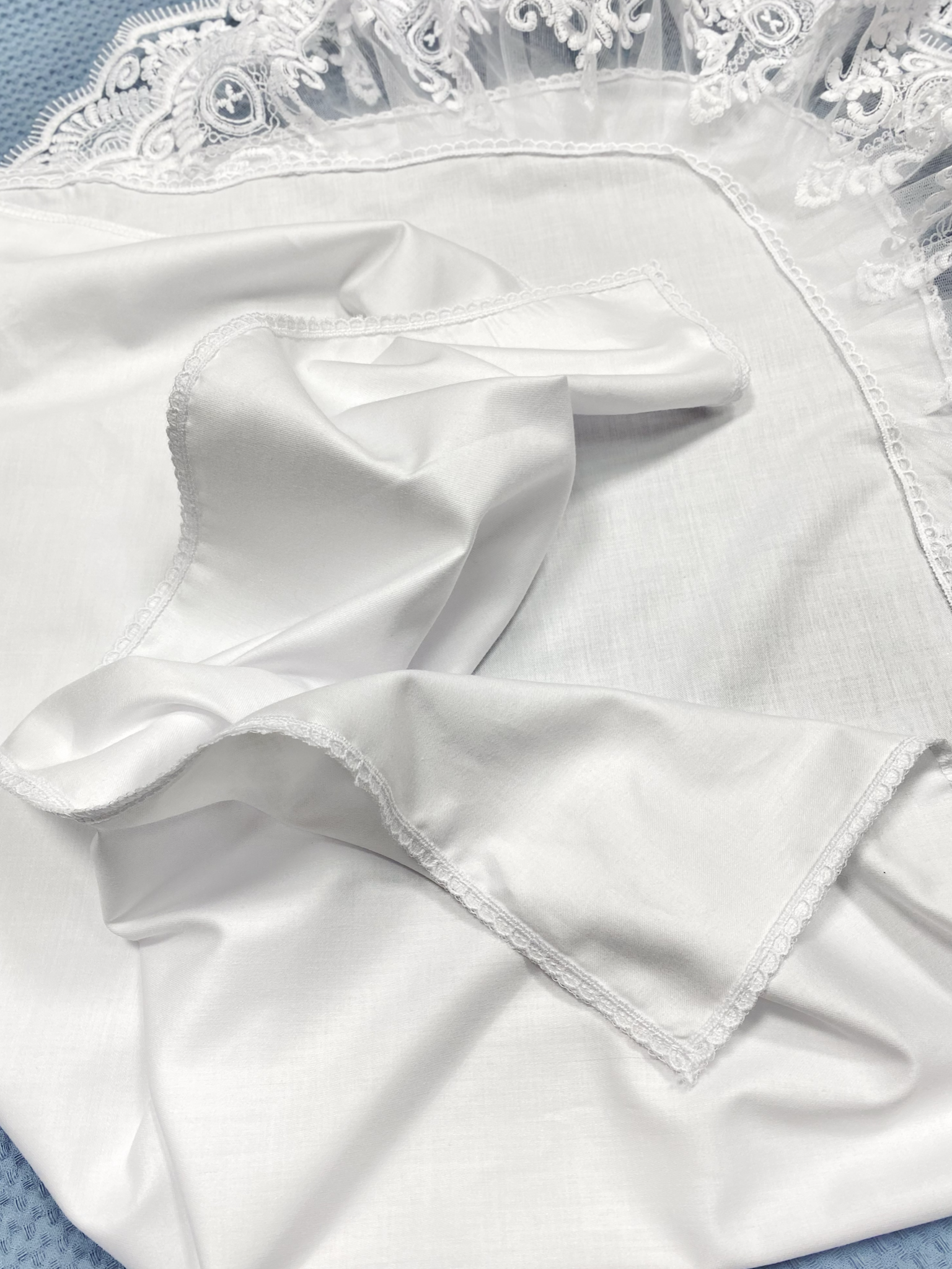 Конверт на выписку Делоникс Пеленка уголок с кружевом белый - фото 9