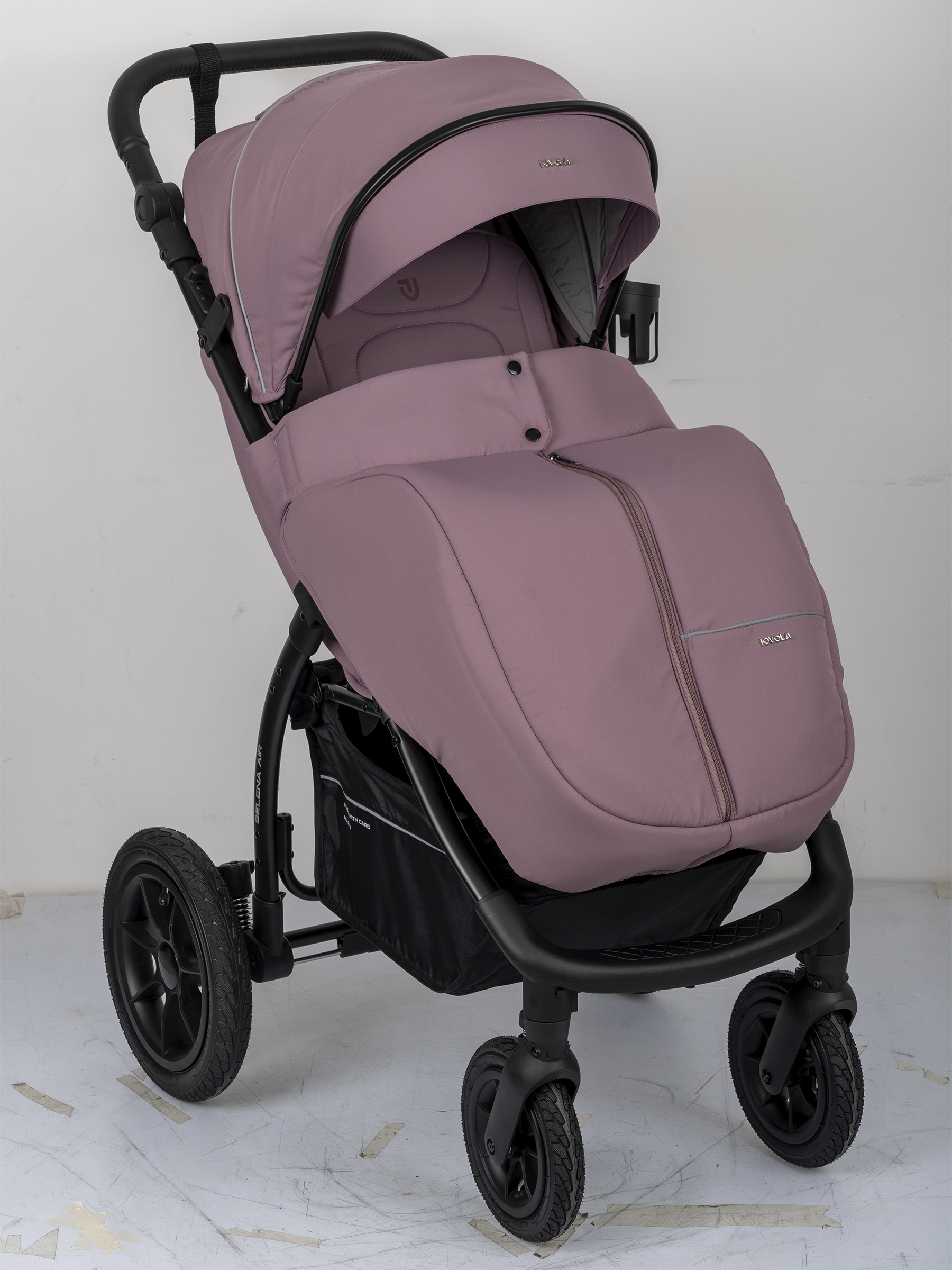 Коляска прогулочная JOVOLA Selena Air Plus розовый - фото 4