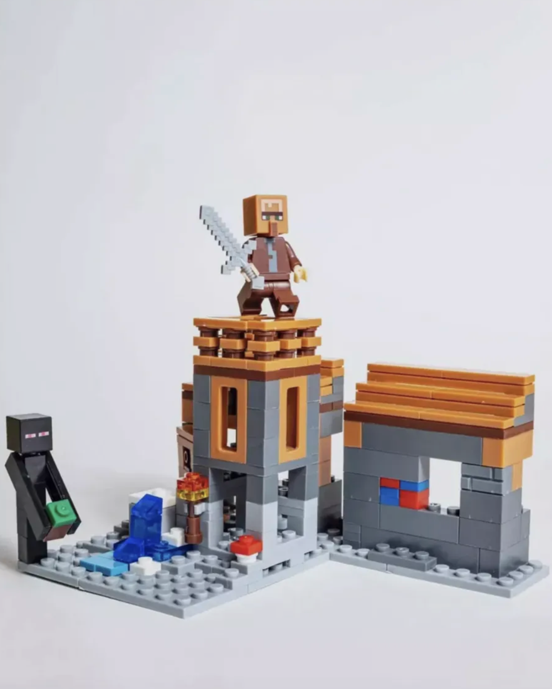 Конструктор TOY EMPIRE Minecraft 803 дет. - фото 8