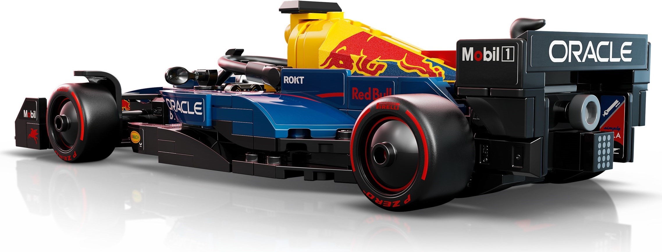 Конструктор LEGO Speed Champions 77243 251 дет. - фото 6