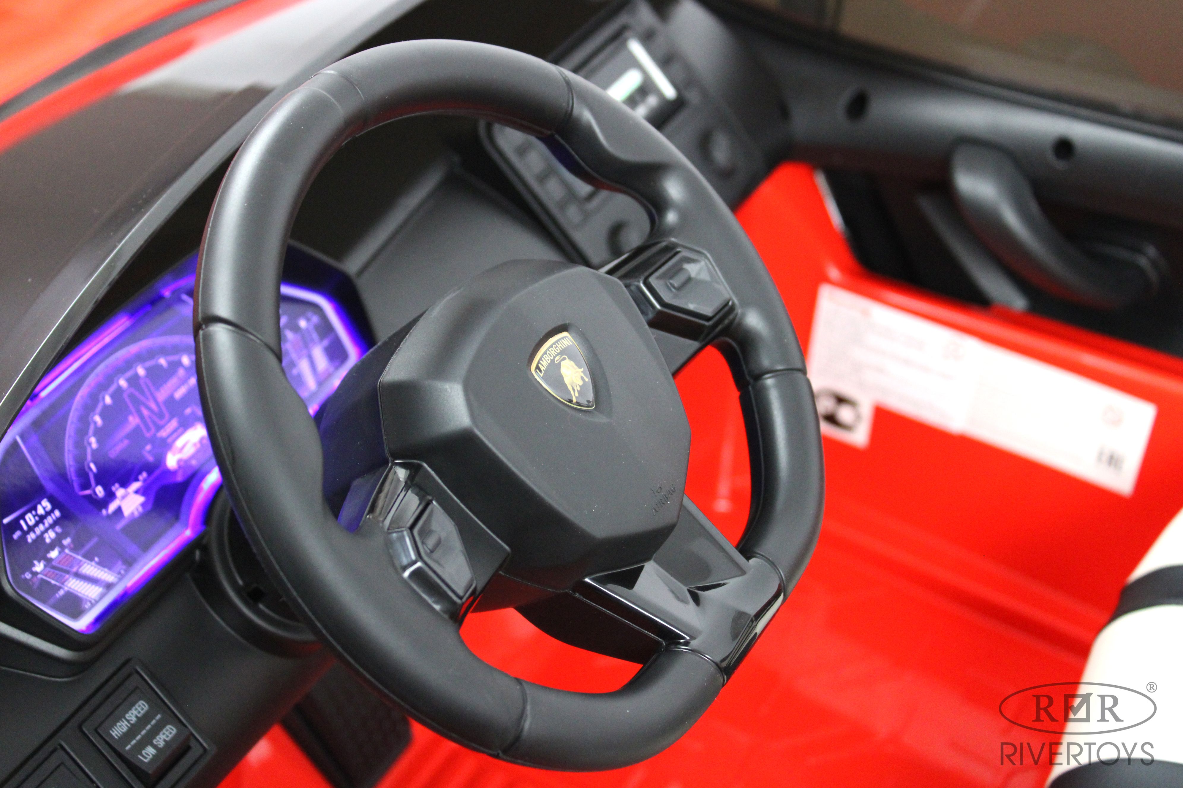 Электромобиль RIVERTOYS A111MP-RED С пультом ДУ - фото 21