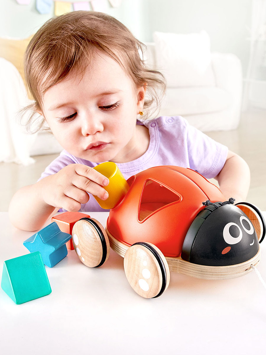 Игрушка Hape каталка Божья коровка - фото 3