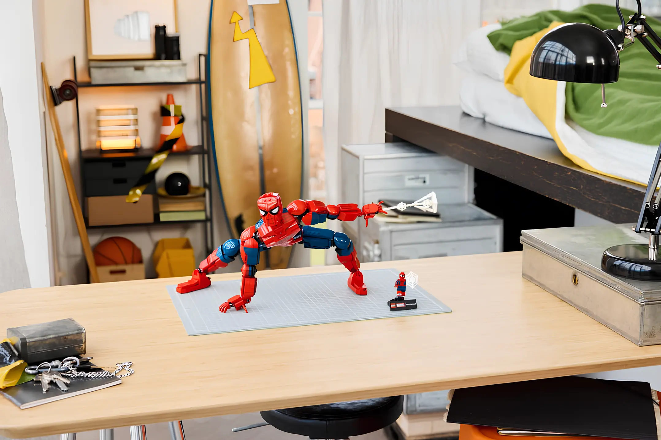 Конструктор LEGO Marvel Super Heroes 76346 813 дет. - фото 8