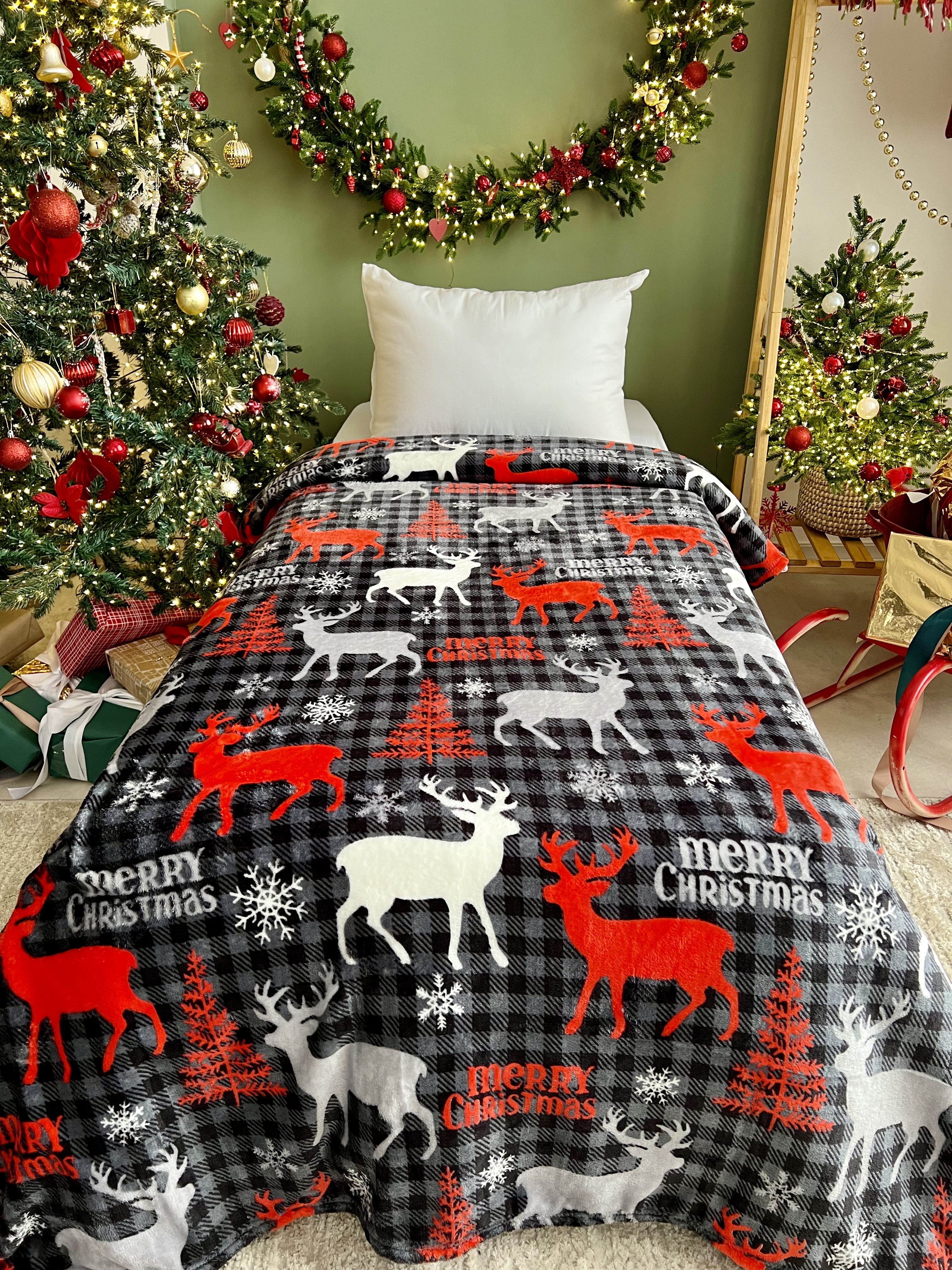 Плед PAVLine Олени 150 x 200 см велсофт - фото 2