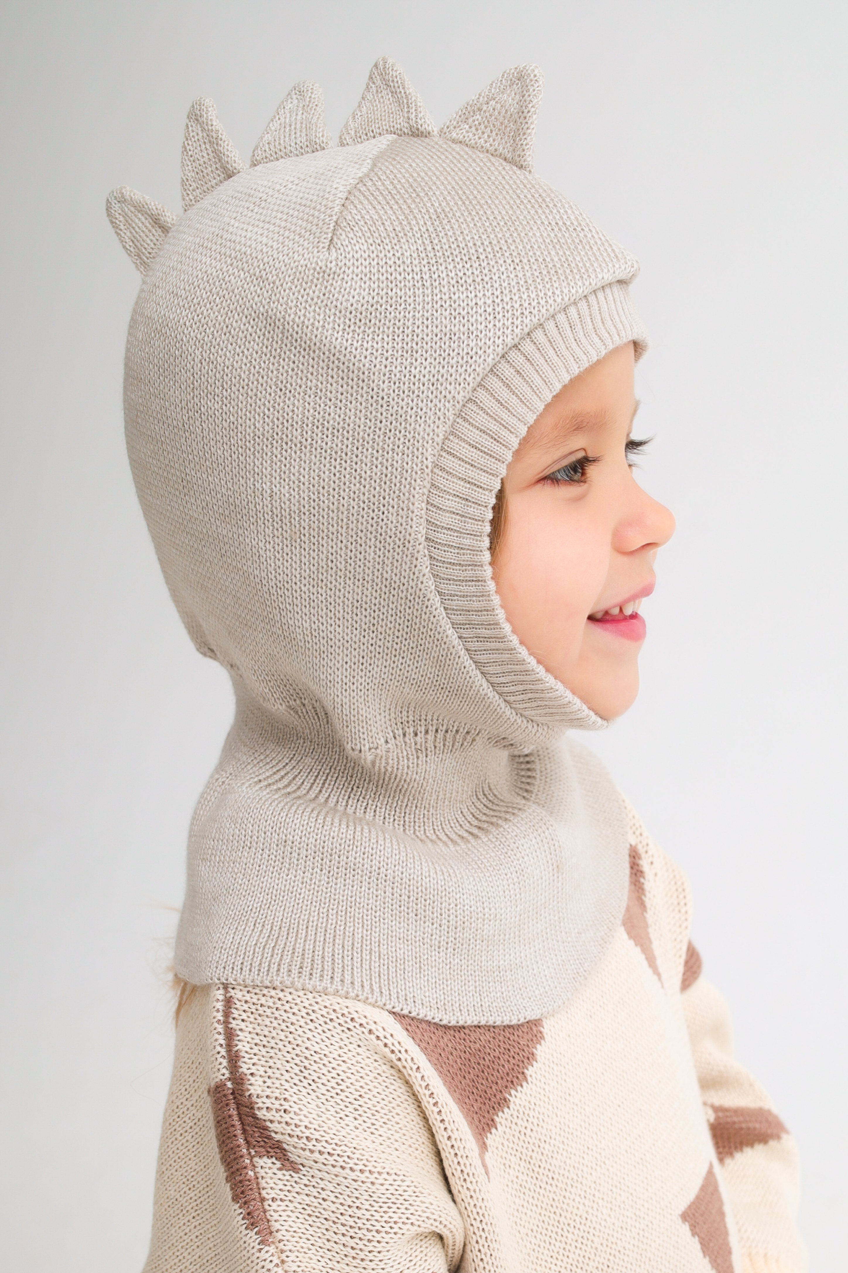 Шапка-шлем MINIDINO ВЯЗ-Ш-006/10003Шлем Дино ангора на флисовой подкладке 2.0 - фото 2