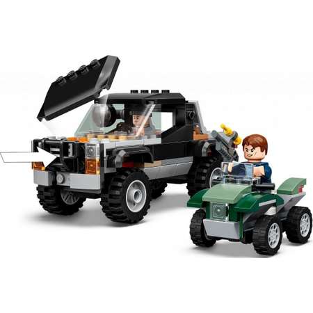 Конструктор LEGO Jurassic World Нападение Трицератопс на пикап блочный