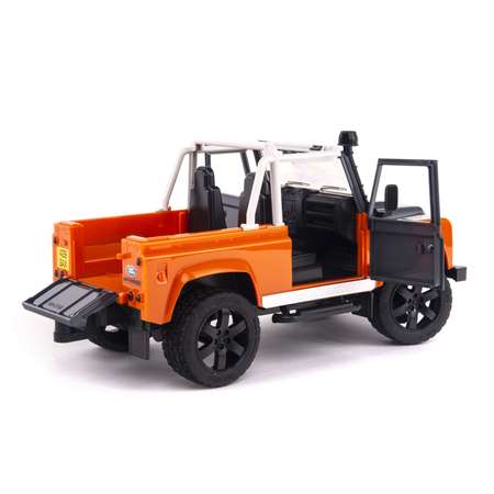 Автомобиль Bruder Land Rover