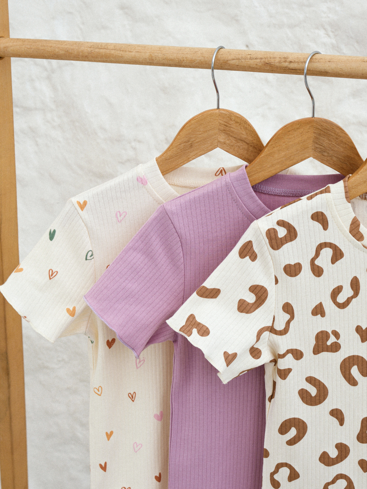 Футболка 3 шт Jelly Whale K24T04-3-Tshrt-Hrt-Leo - фото 2