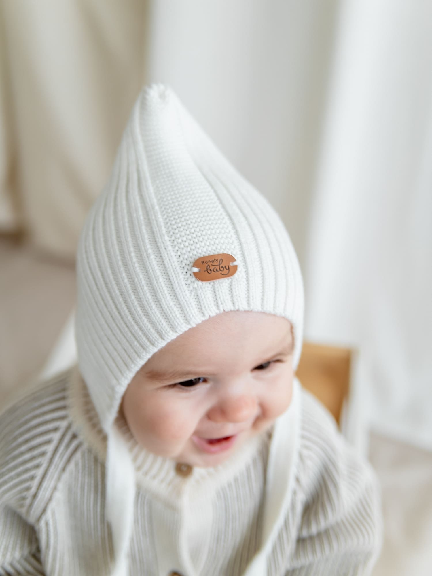 Шапка BUNGLY 1R5799/Молоко - фото 1