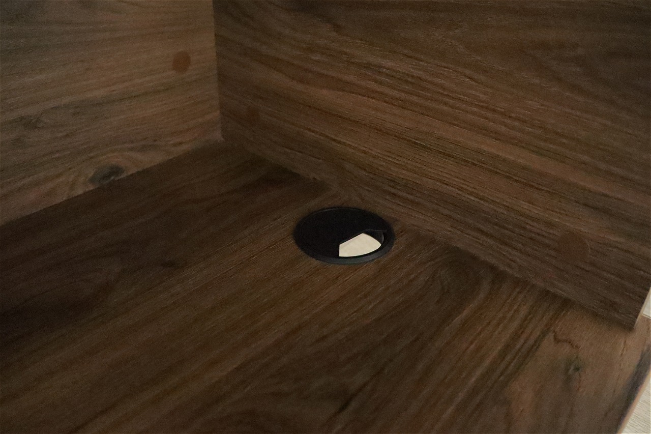 Письменный стол КАЛИФОРНИЯ МЕБЕЛЬ Хардвиг СР01 - фото 12