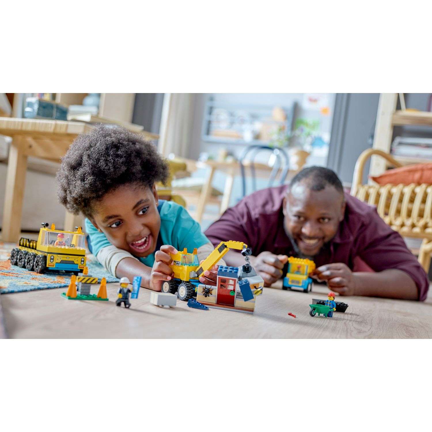 Конструктор LEGO City Trucks and Wrecking Ball Crane 235 дет. - фото 7