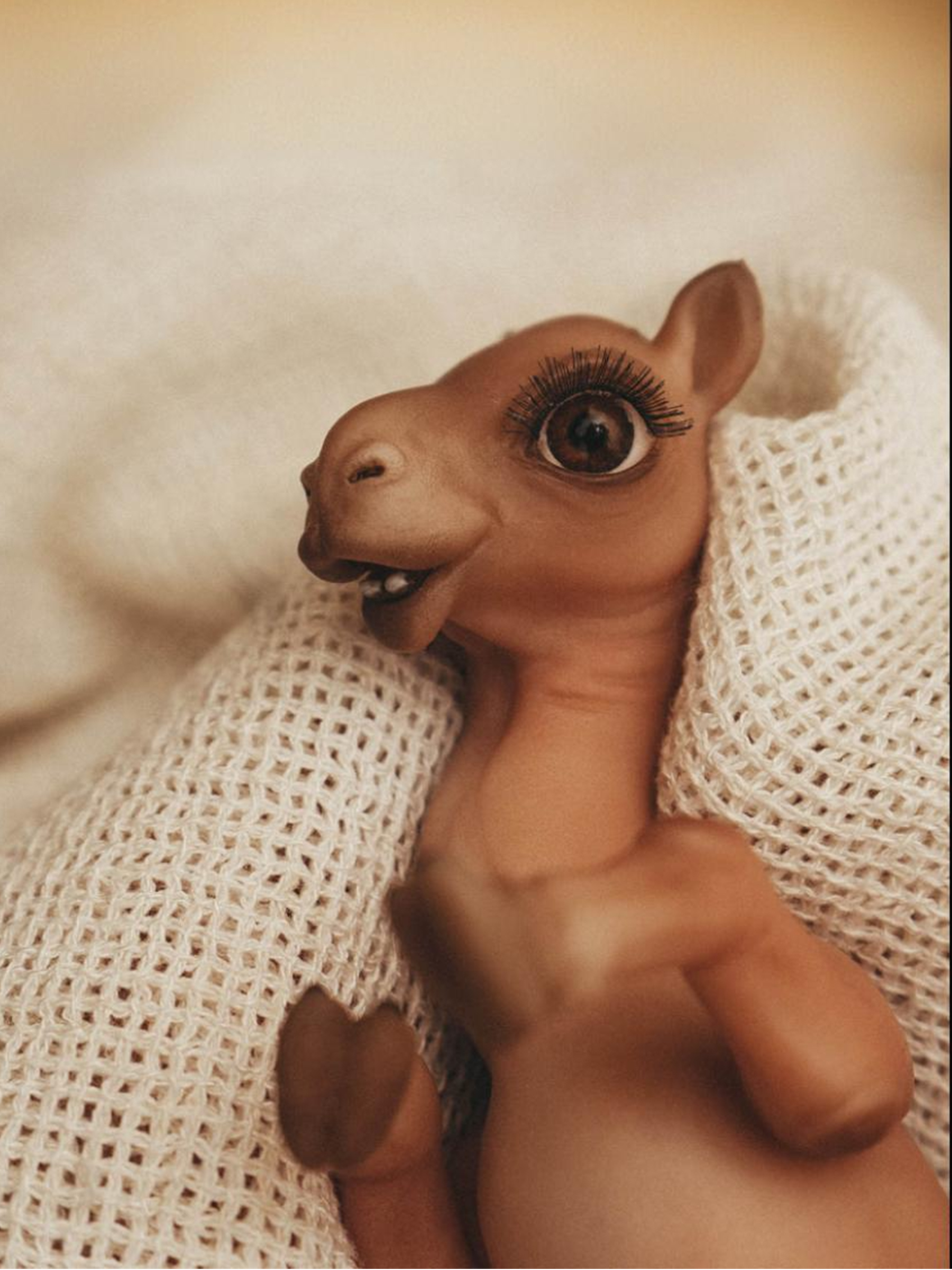 Кукла мини Magic Manufactory Magic Pets верблюд высота 16 см 4631171133028 - фото 10