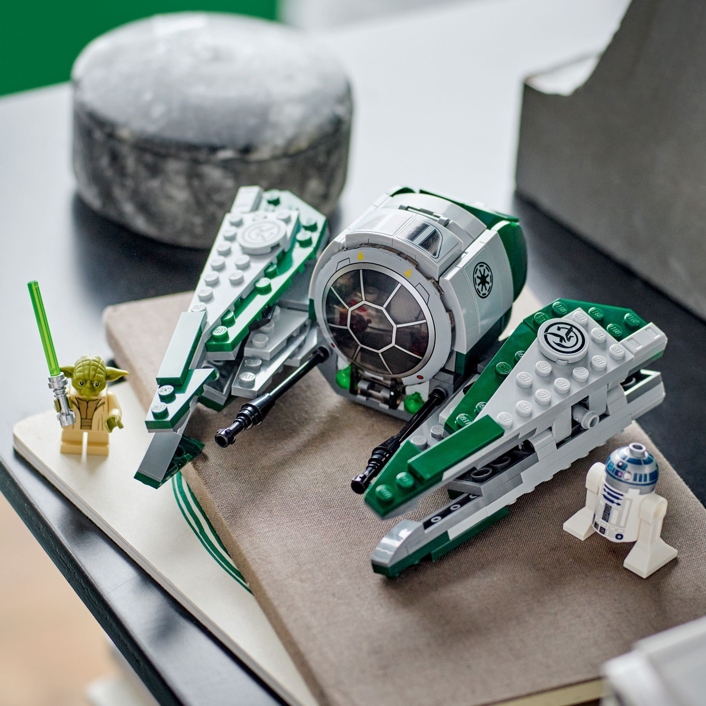 Конструктор LEGO Star Wars 75360 253 дет. - фото 9