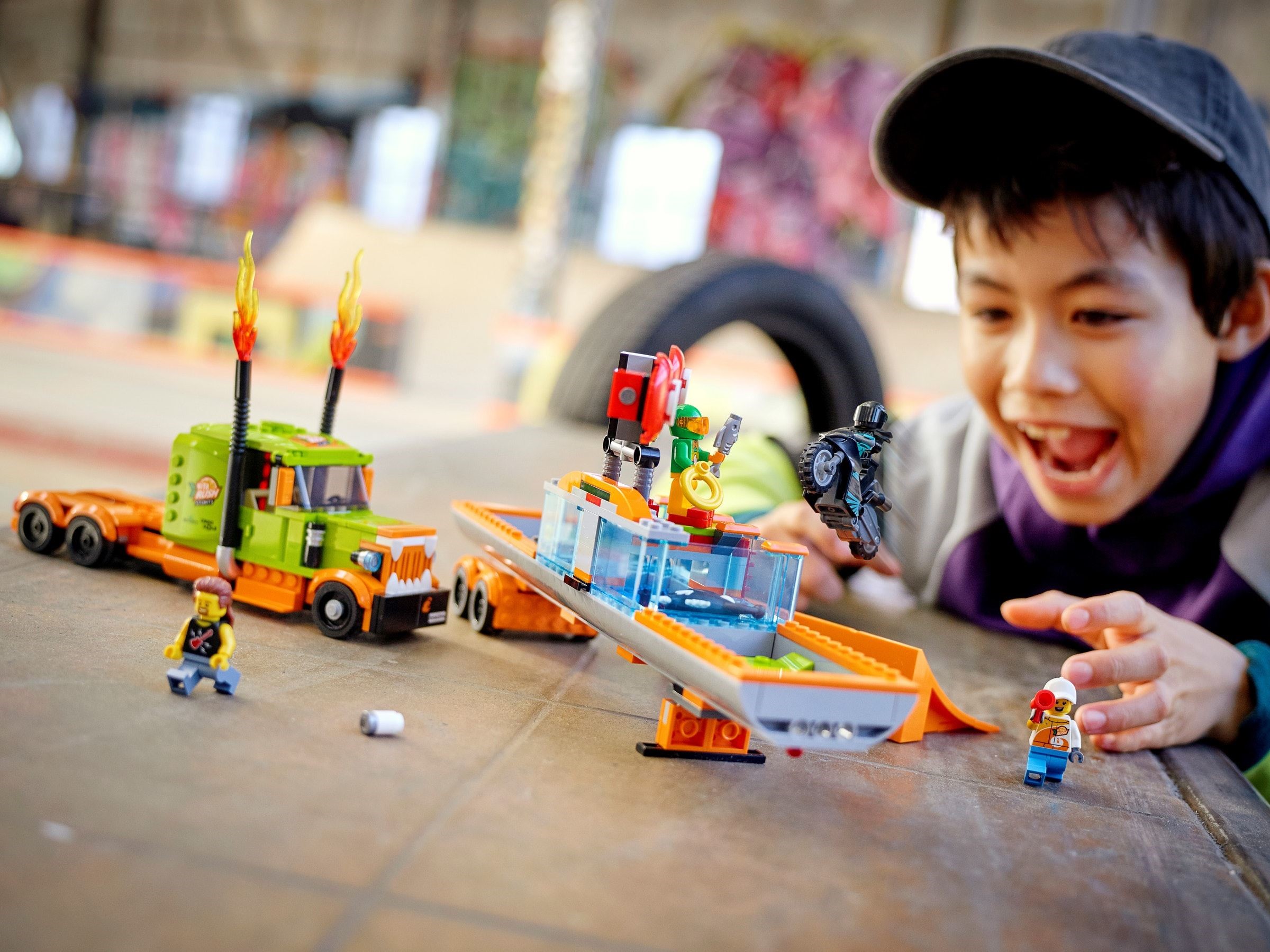 Конструктор LEGO City 60294 420 дет. - фото 2