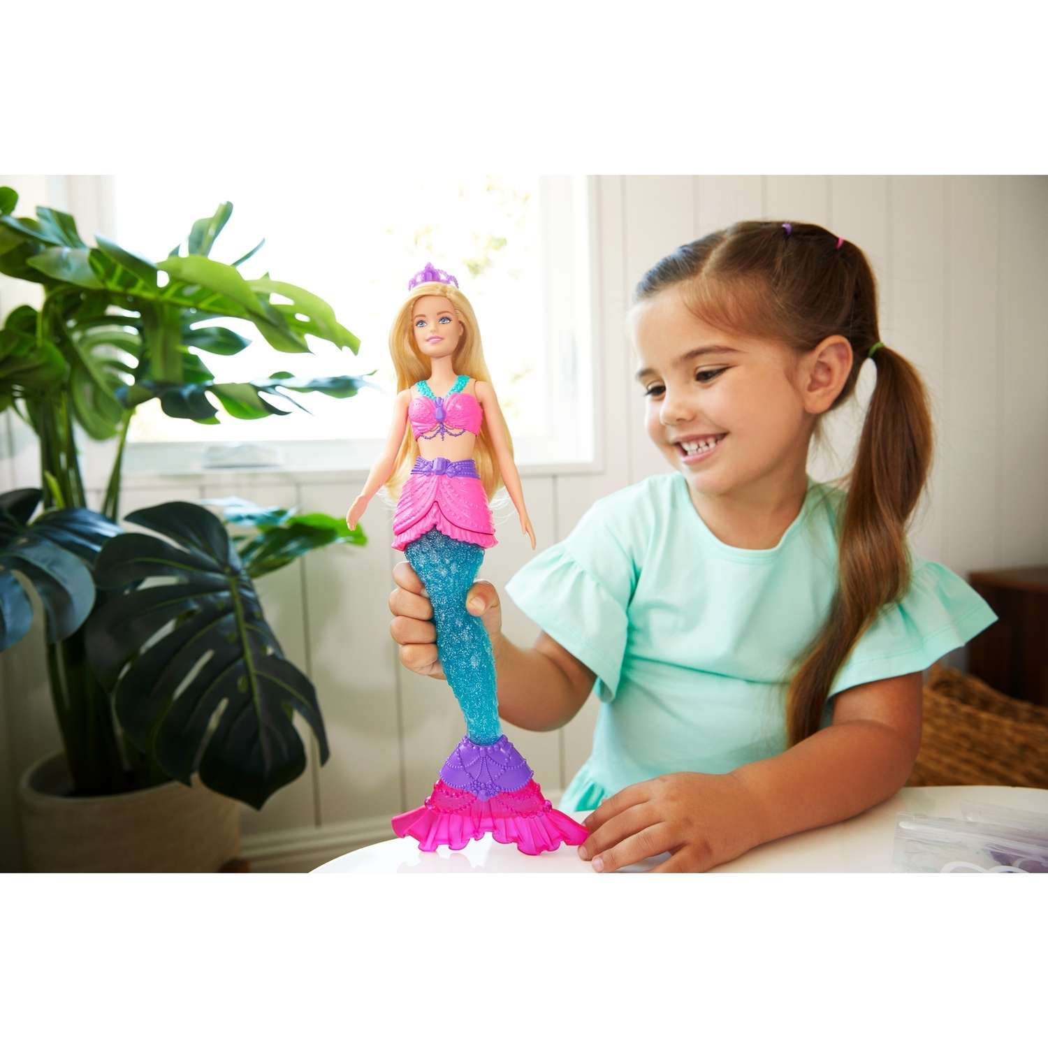 Кукла модельная Barbie GKT75 - фото 9