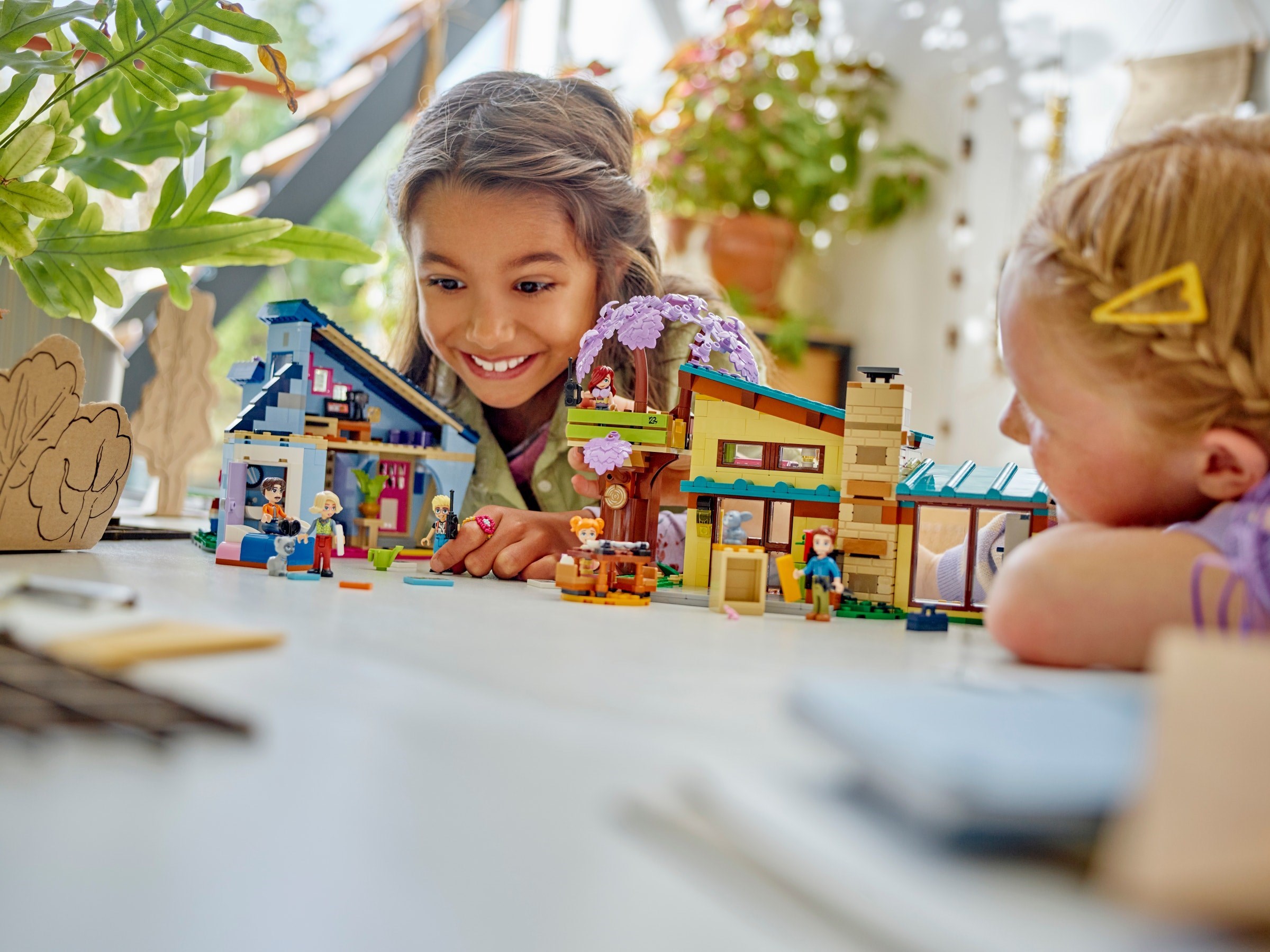 Конструктор LEGO Friends 42620 1126 дет. - фото 4