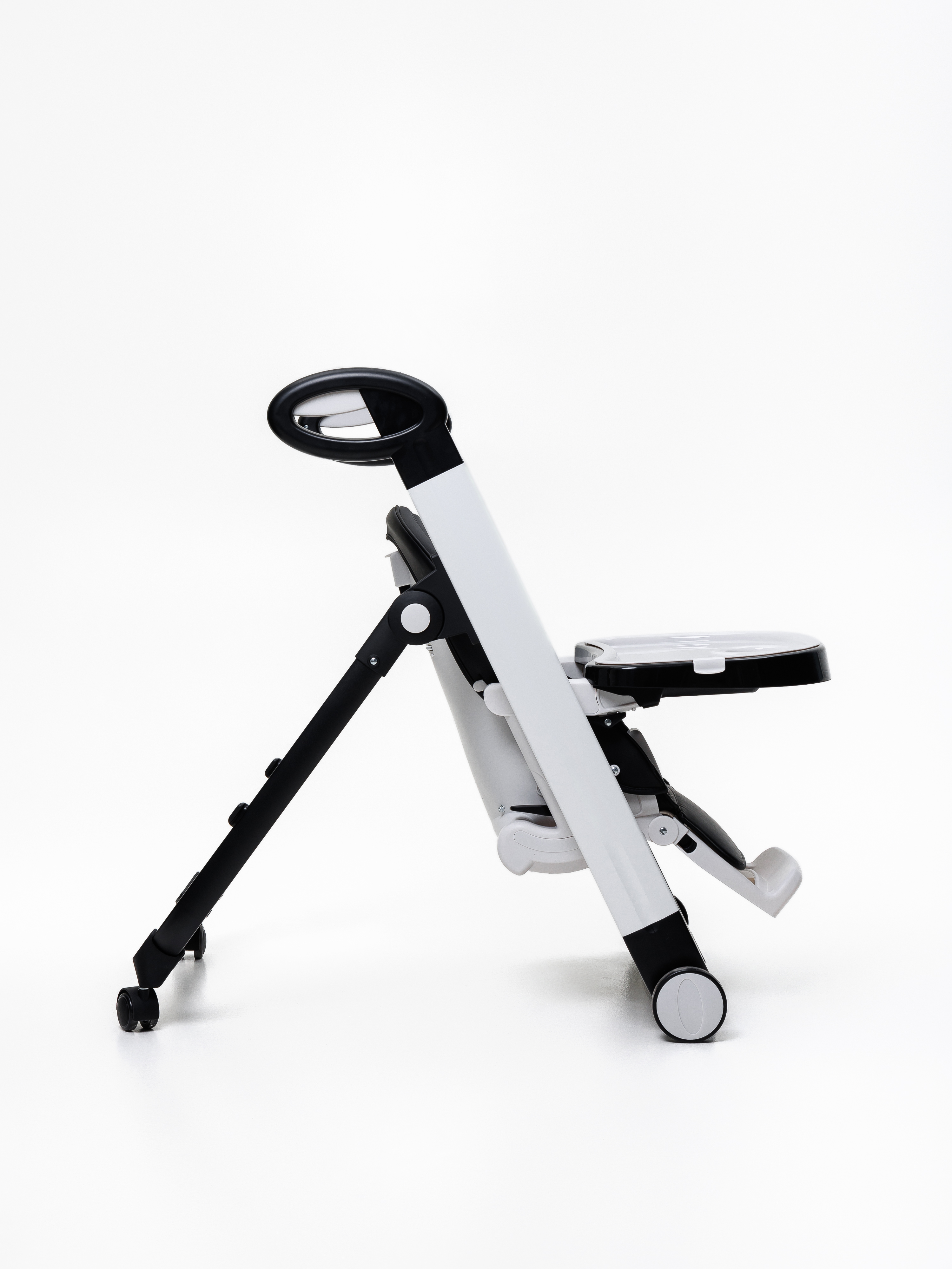 Стульчик для кормления BASSET B2 черный - фото 33