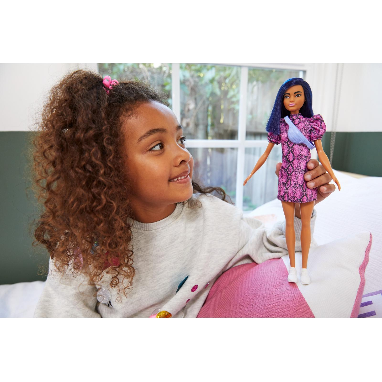Кукла модельная Barbie FBR37 - фото 9